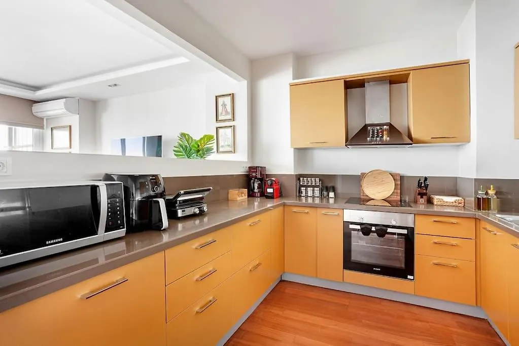 Signature Luxury Apartment At Galataport / Emre 11 Стамбул 0*,  Турция