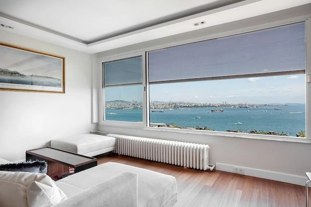 Signature Luxury Apartment At Galataport / Emre 11 Istanbul